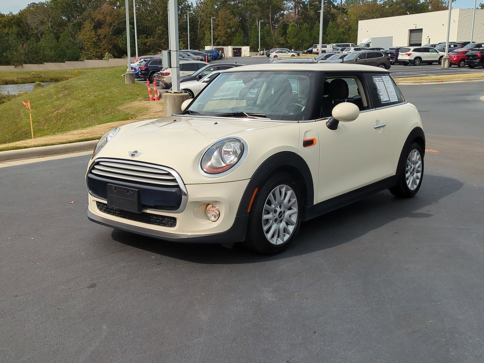 2014 Mini Cooper Hardtop photo 3