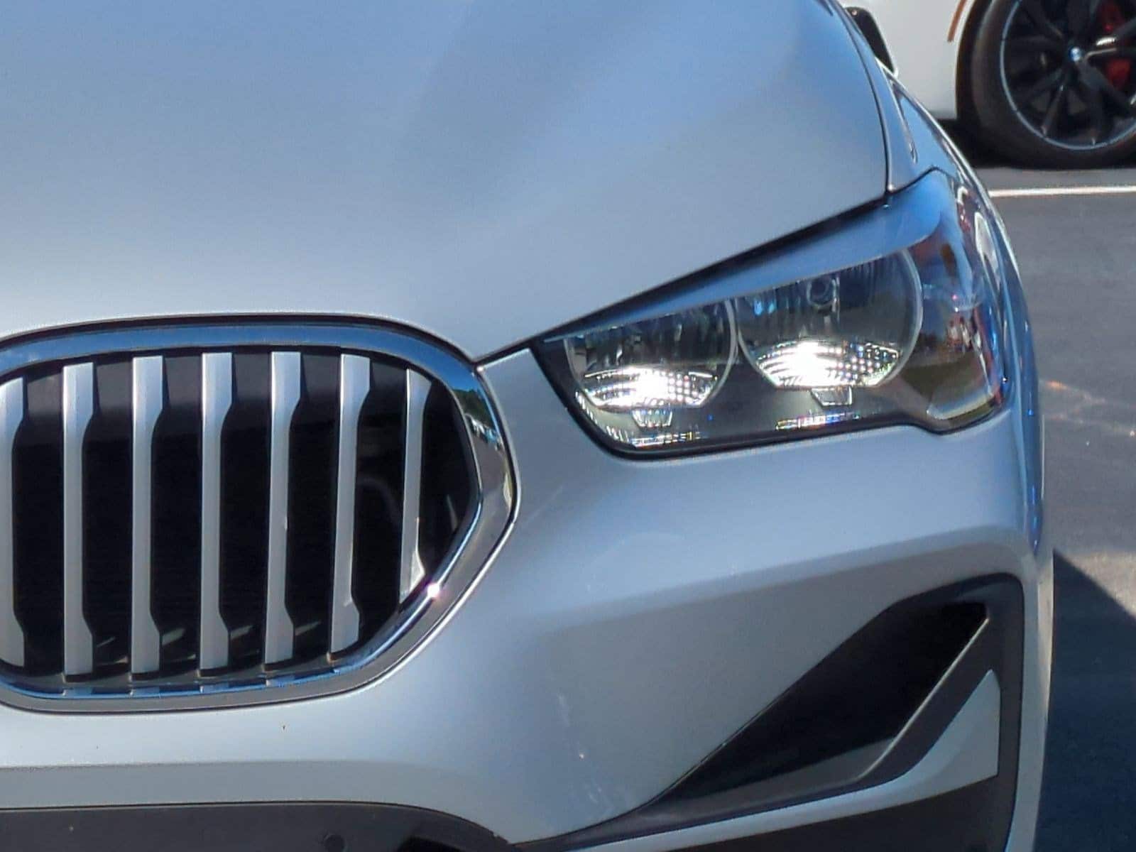 2021 BMW X1 xDrive28i photo 4