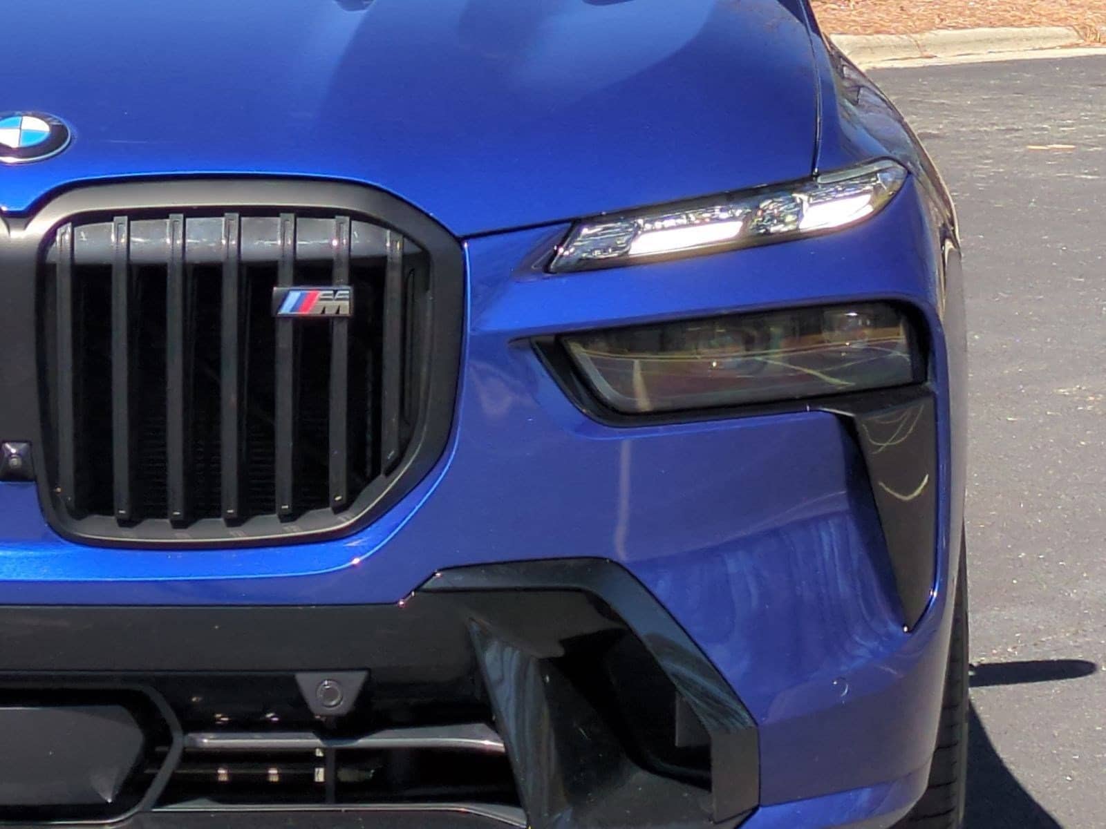 2025 BMW X7 M60i photo 5