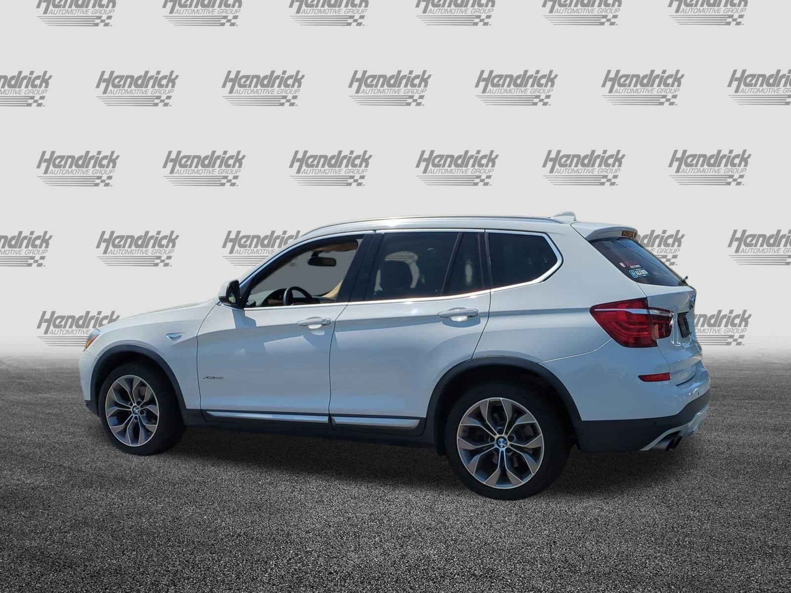 2015 BMW X3 xDrive28i photo 3