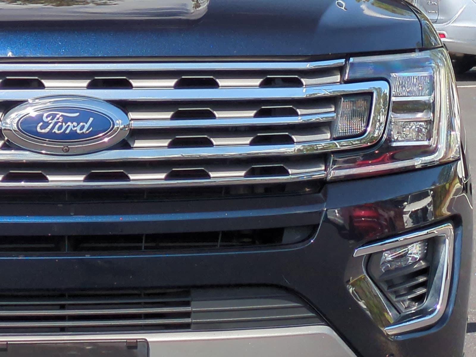 2021 Ford Expedition Max Limited photo 5