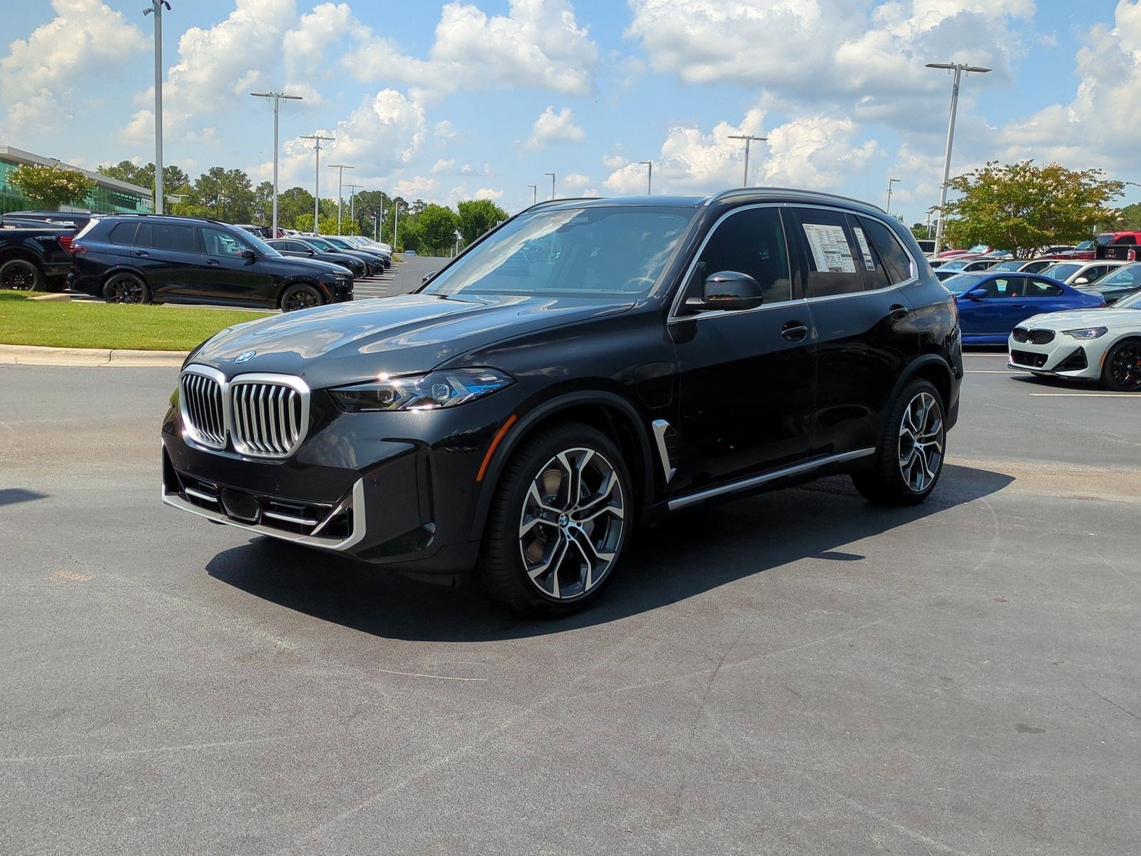 2026 Bmw X5 xDrive50e photo 3