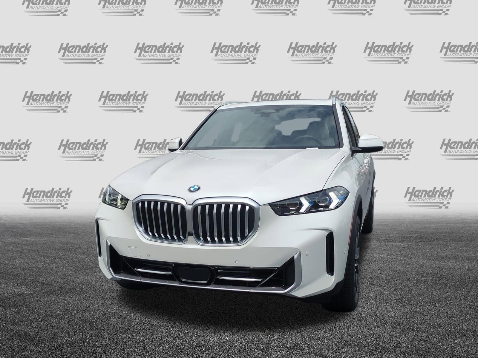 2026 BMW X5 xDrive40i photo 2