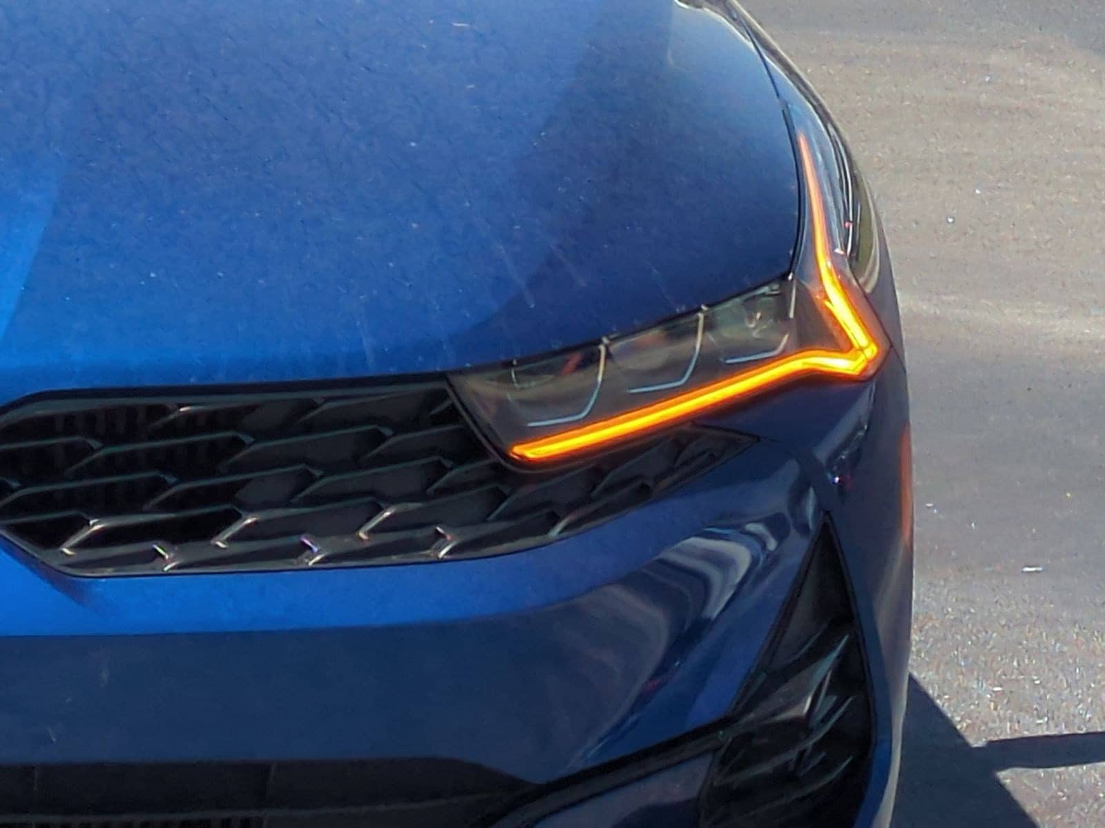 2021 Kia K5 GT-Line photo 5