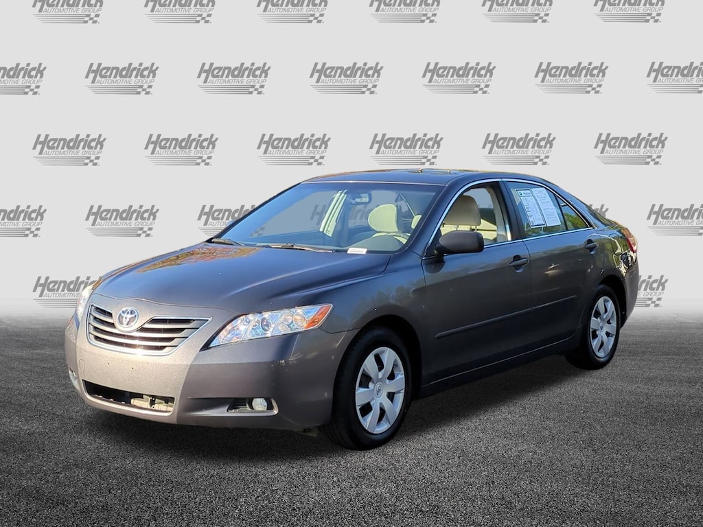 Used 2007 Toyota Camry XLE Sedan
