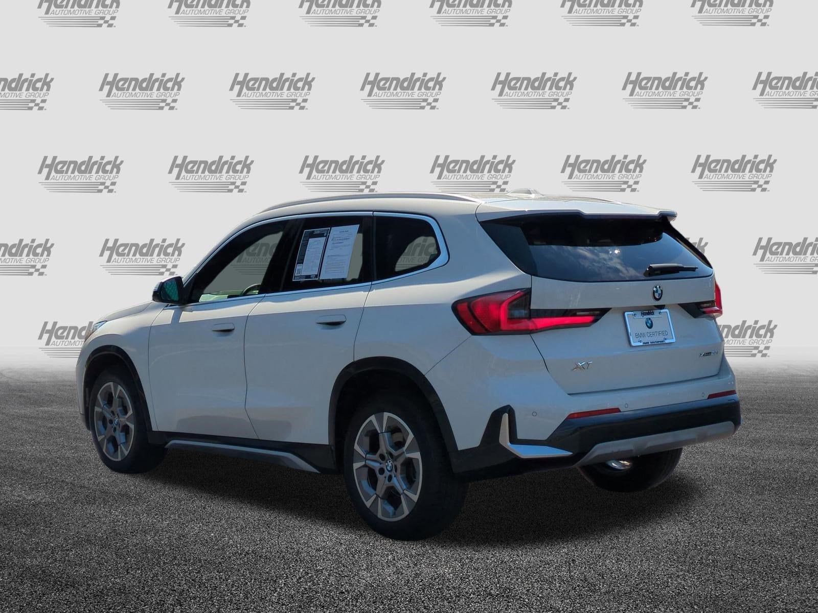 2023 BMW X1 xDrive28i photo 3