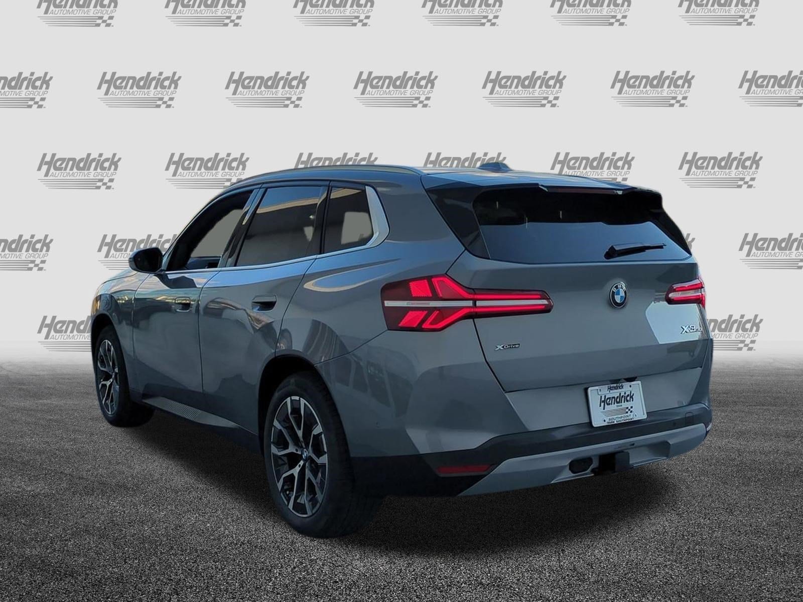 2026 BMW X3 30 xDrive photo 3