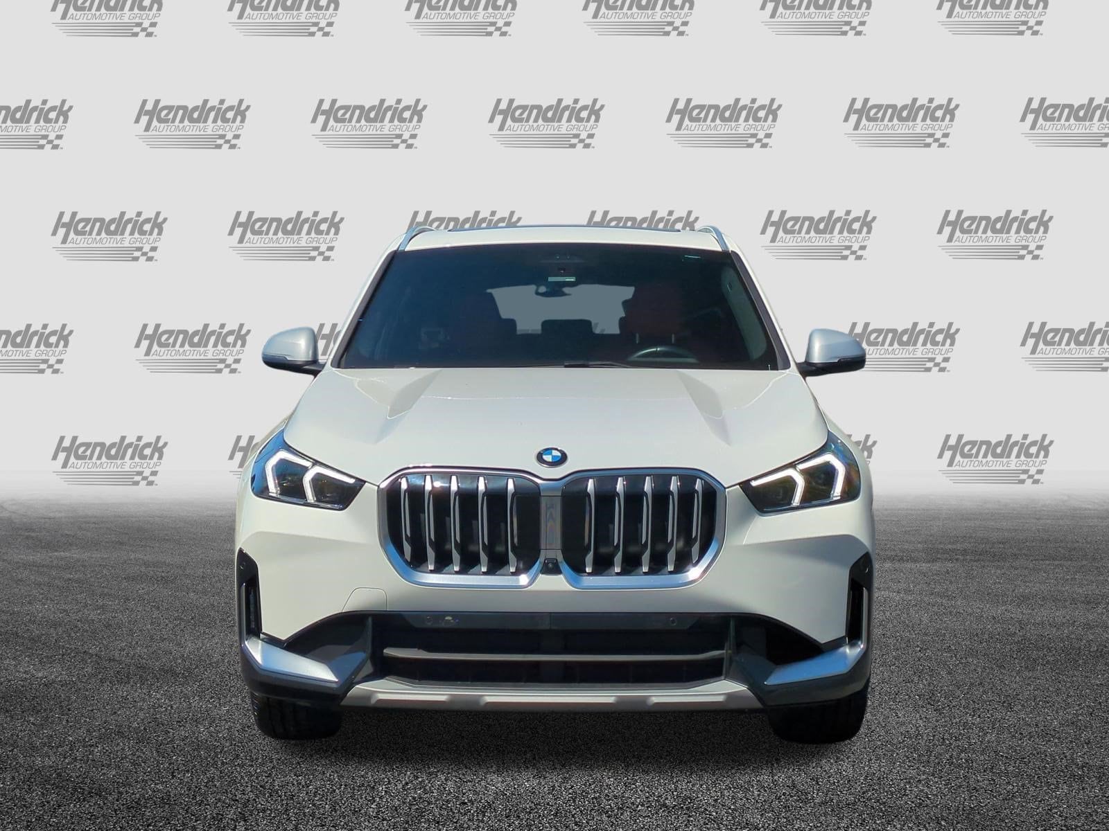 2023 BMW X1 xDrive28i photo 2