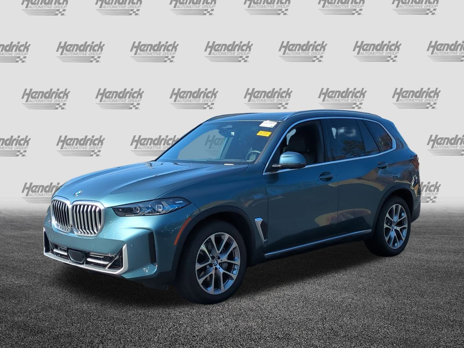 2025 Bmw X5 xDrive40i photo 2