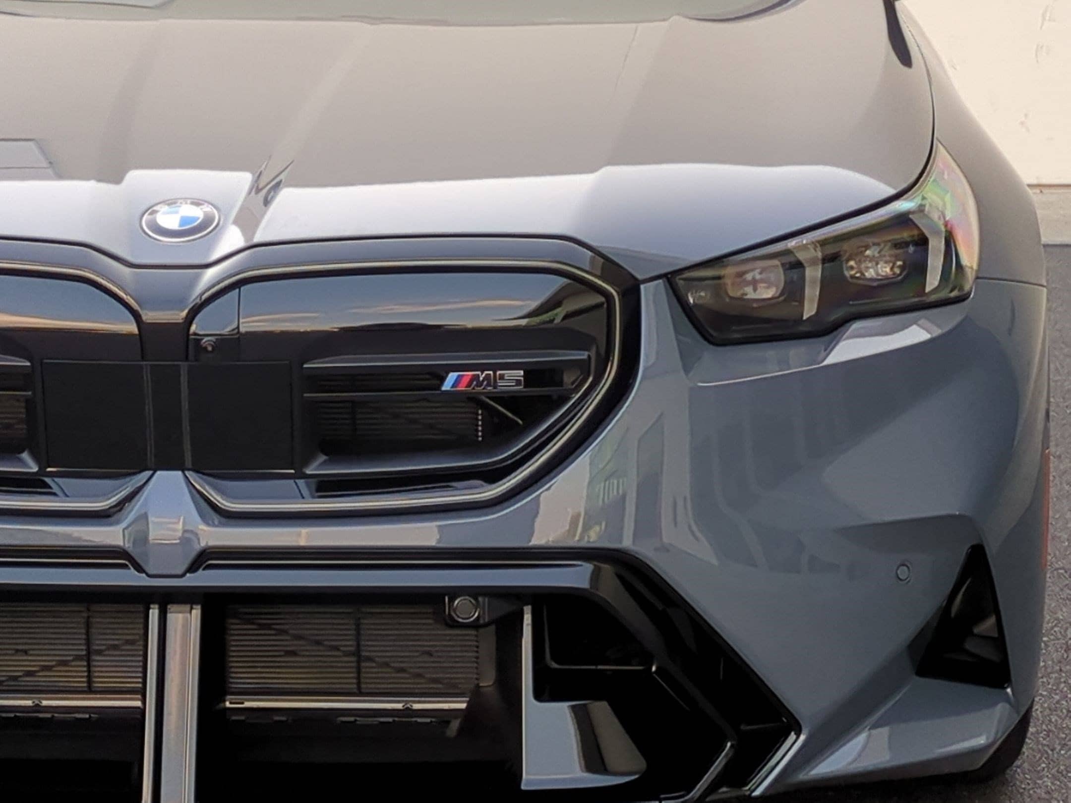 2027 BMW M5