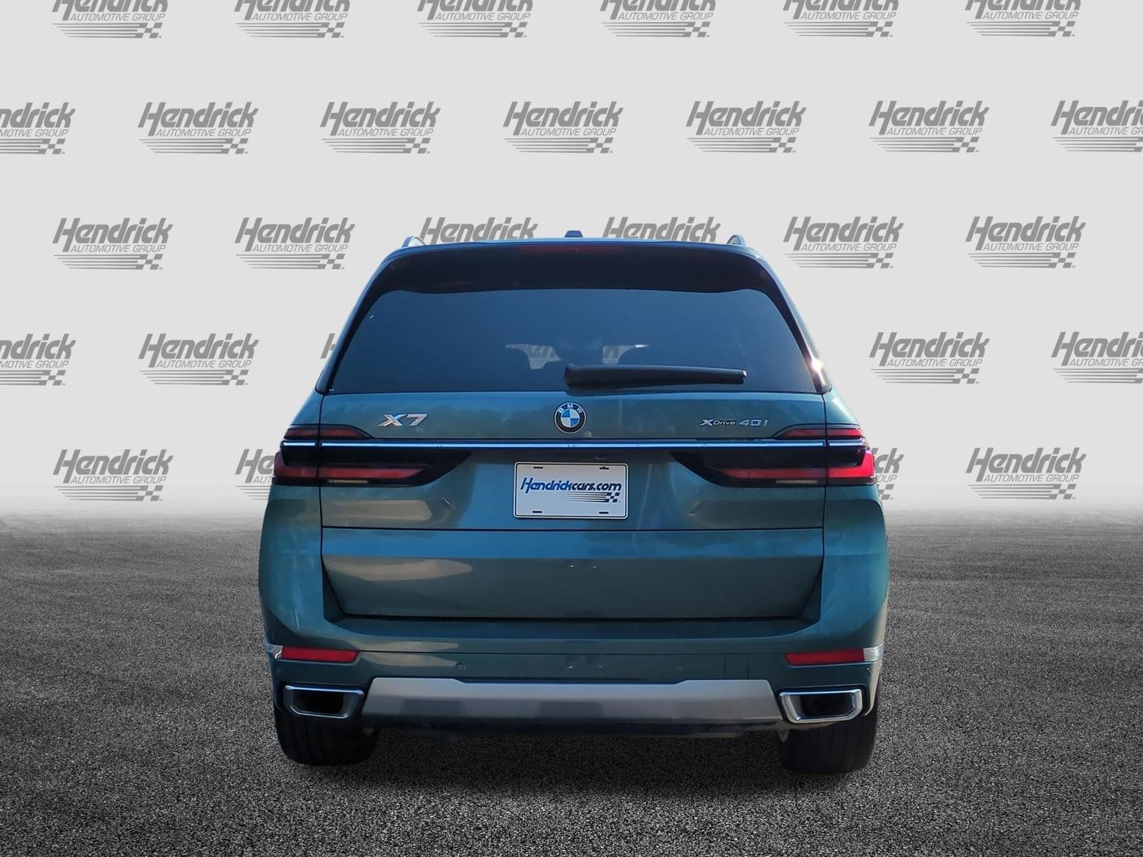 2026 BMW X7 xDrive40i photo 3