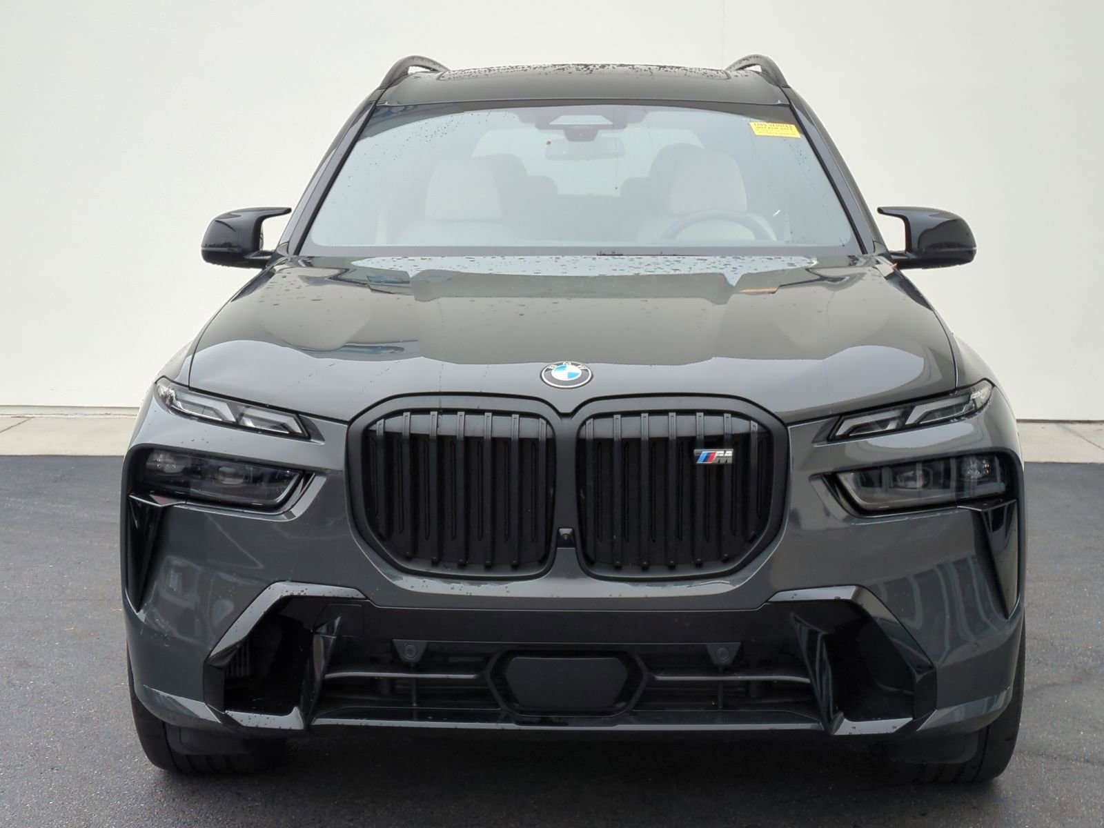2025 Bmw X7 M60i photo 2