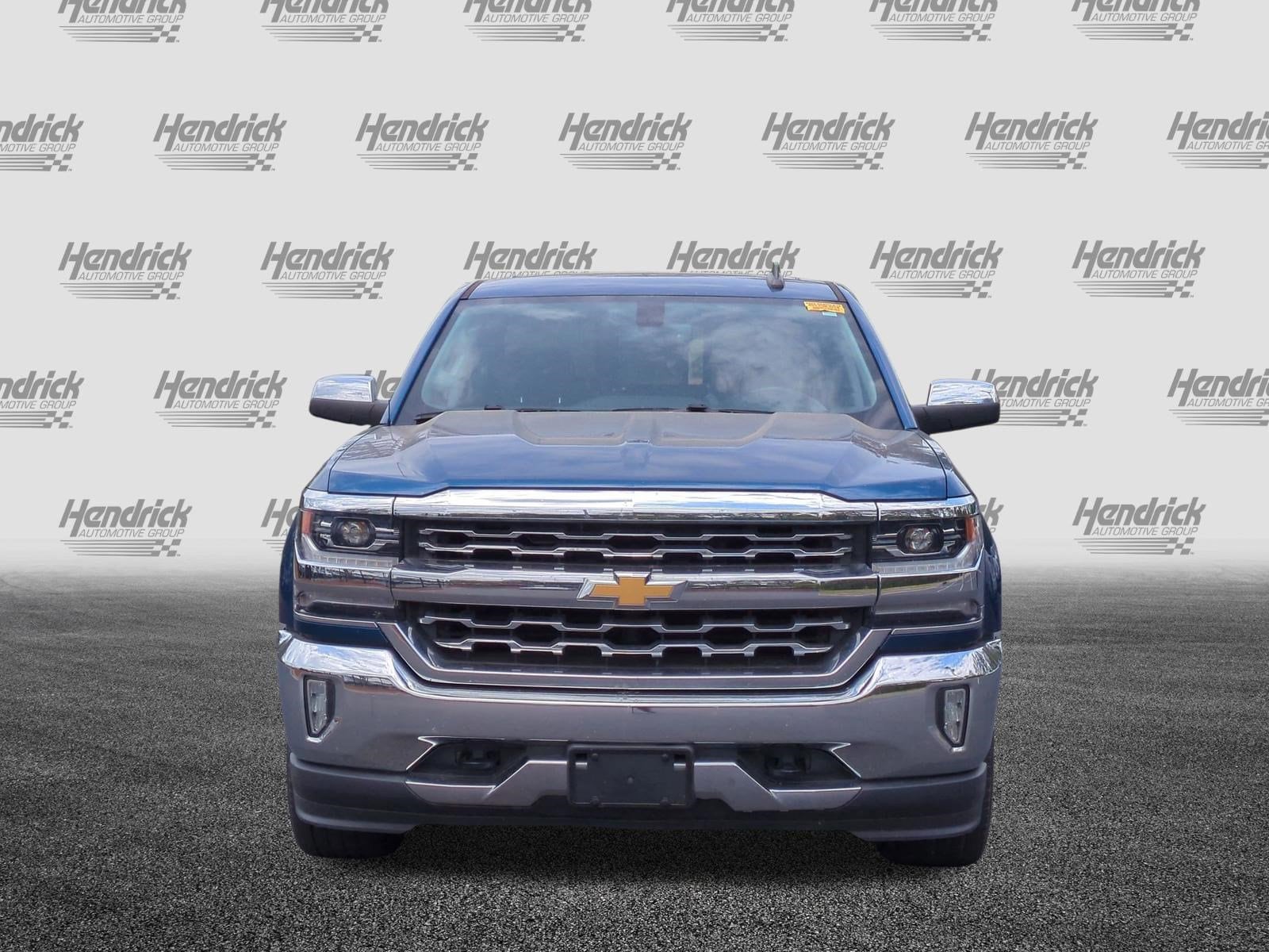 2018 Chevrolet Silverado 1500 LTZ 4WD Crew Cab photo 2
