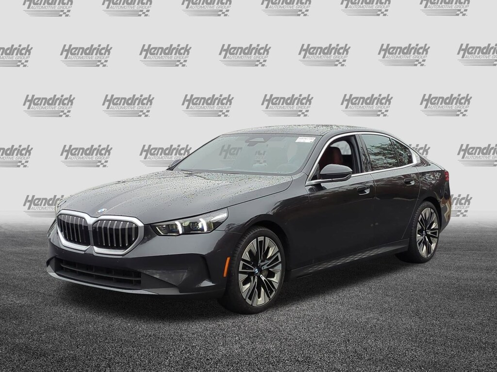 Used 2025 BMW 5 Series 540i xDrive Sedan