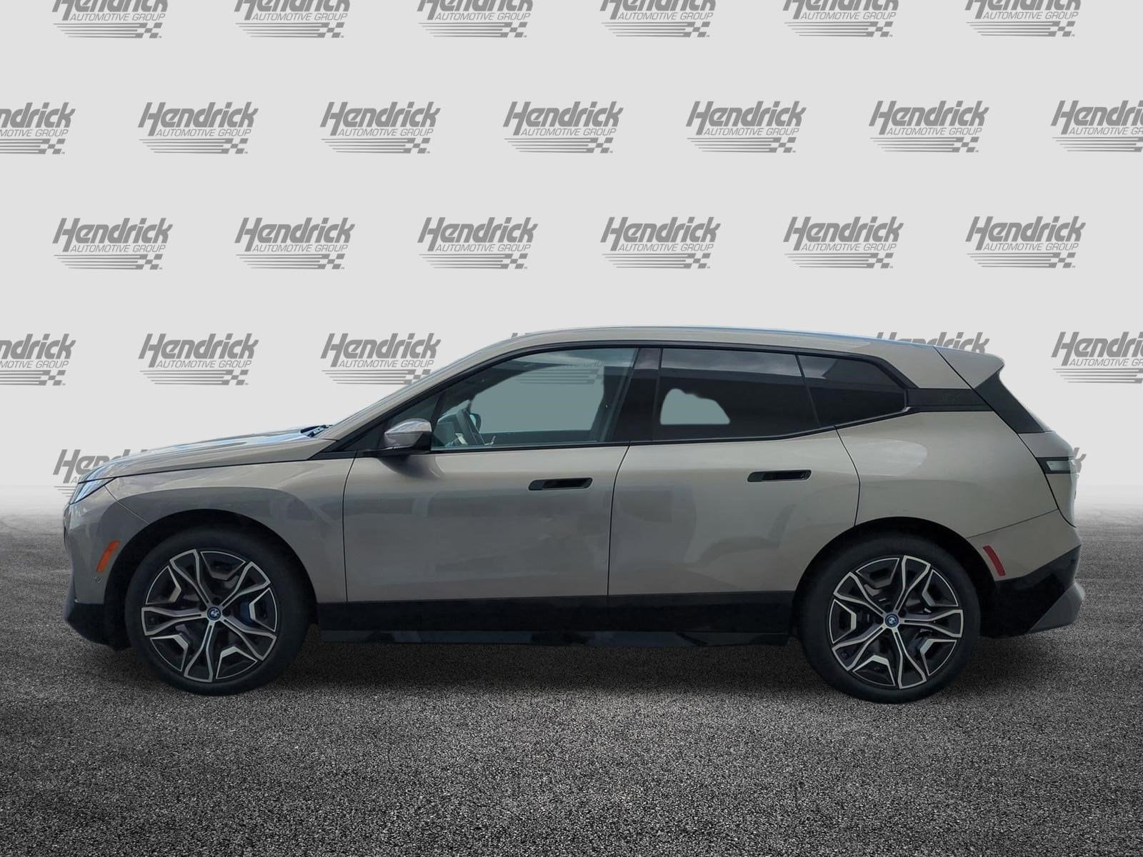 2024 BMW iX xDrive50 photo 5