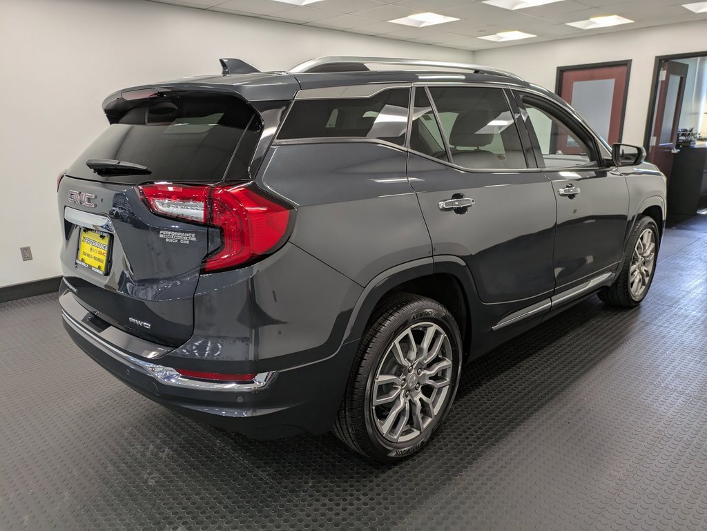2022 Gmc Terrain Denali photo 4