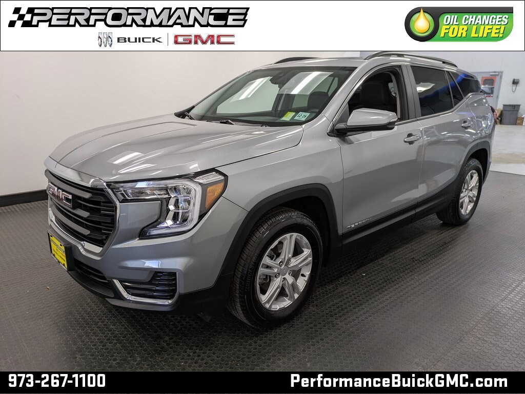 Used 2024 GMC Terrain SLE SUV