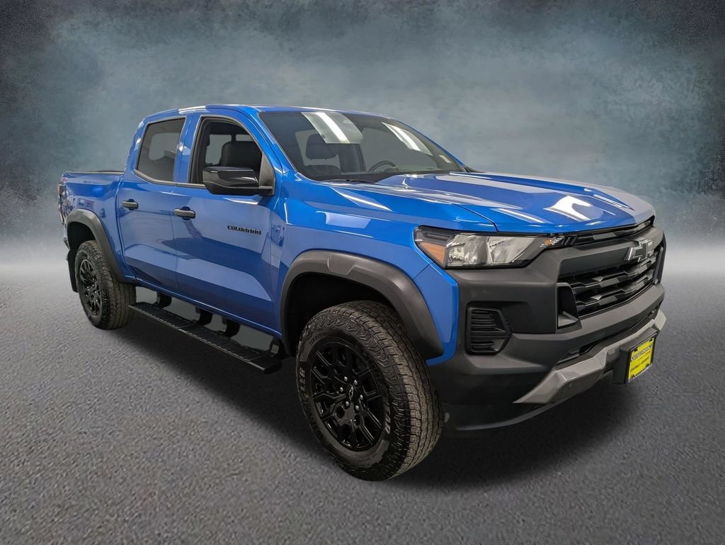Used 2024 Chevrolet Colorado Trail Boss Truck Crew Cab