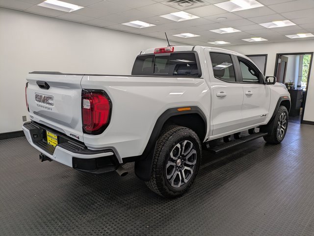 2024 Gmc Canyon AT4 photo 4