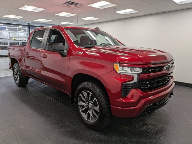 2024 Chevrolet Silverado 1500 RST photo 3