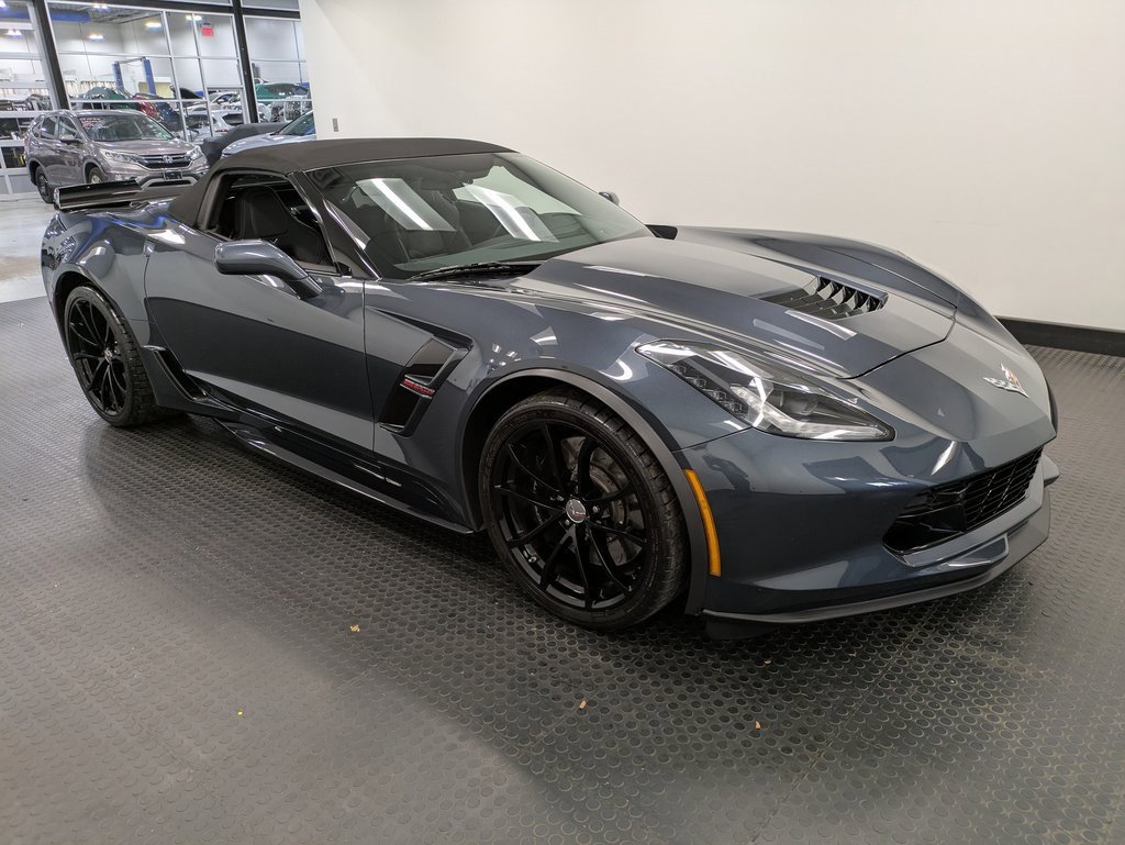 2019 Chevrolet Corvette Grand Sport 2LT photo 3