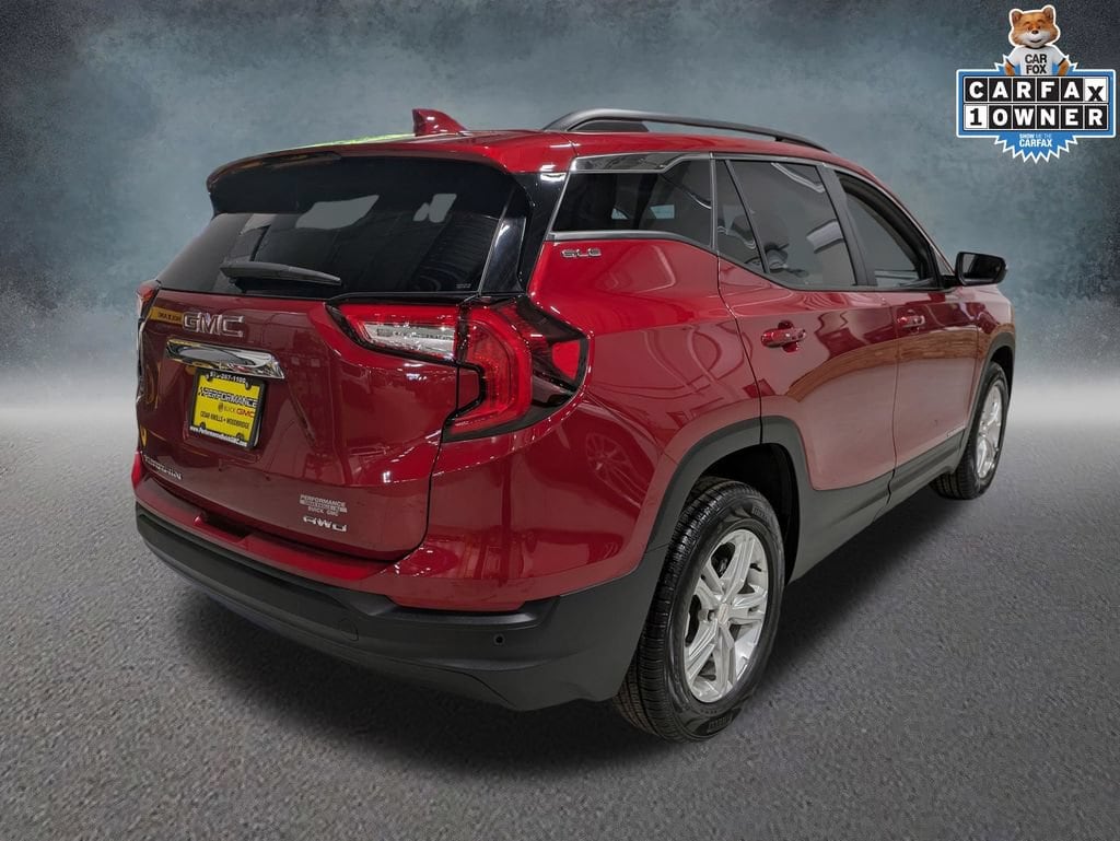 Used 2023 GMC Terrain SLE SUV