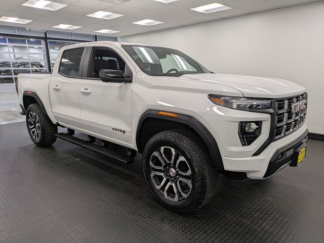 2023 Gmc Canyon AT4 photo 3