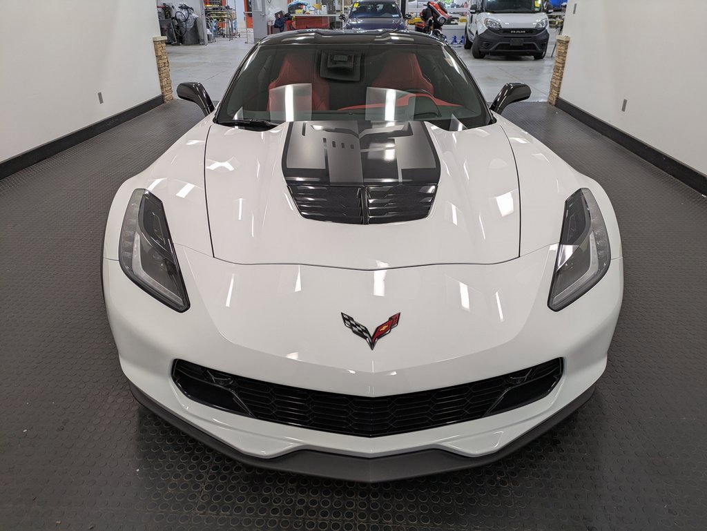 2019 Chevrolet Corvette Z06 2LZ photo 2
