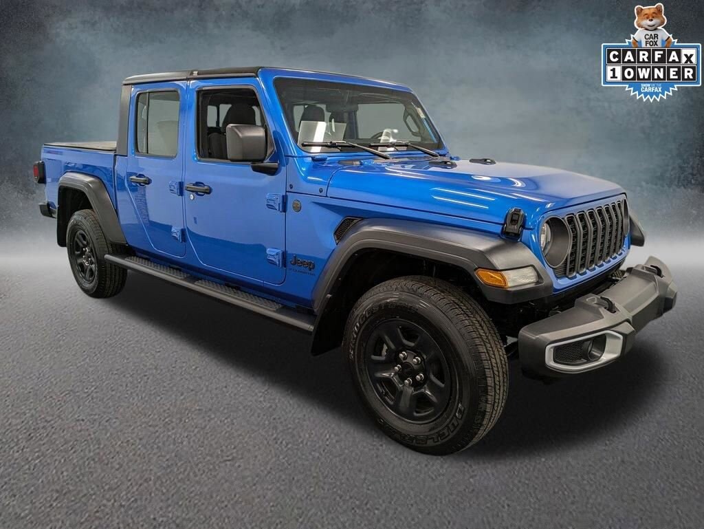 Used 2024 Jeep Gladiator Sport Truck Crew Cab