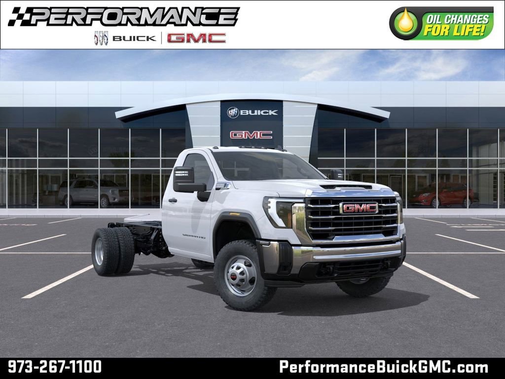 2025 GMC Sierra 3500HD