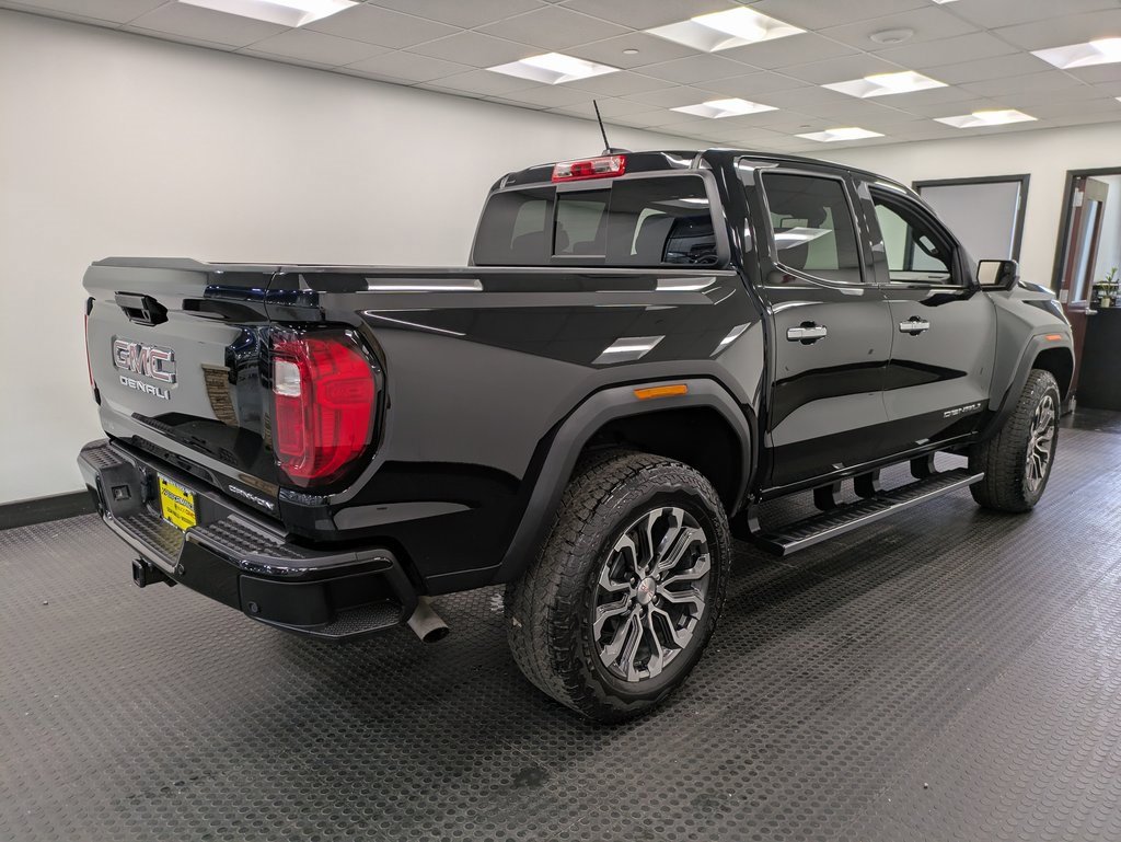 2024 Gmc Canyon Denali photo 4