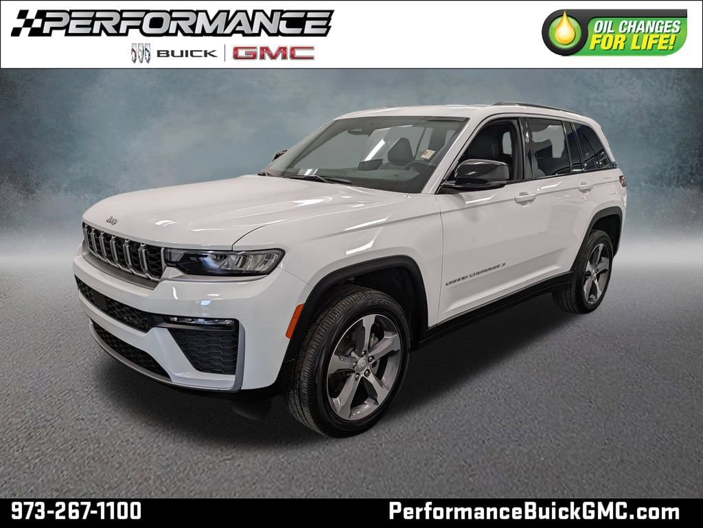 Used 2026 Jeep Grand Cherokee Limited 4x4 SUV
