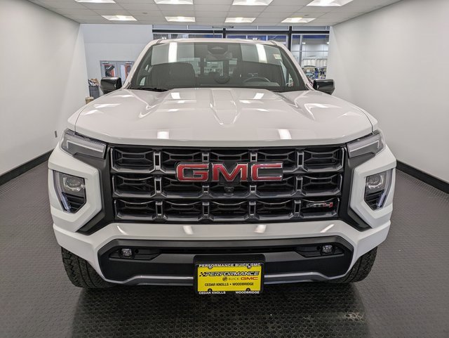 2024 Gmc Canyon AT4 photo 2