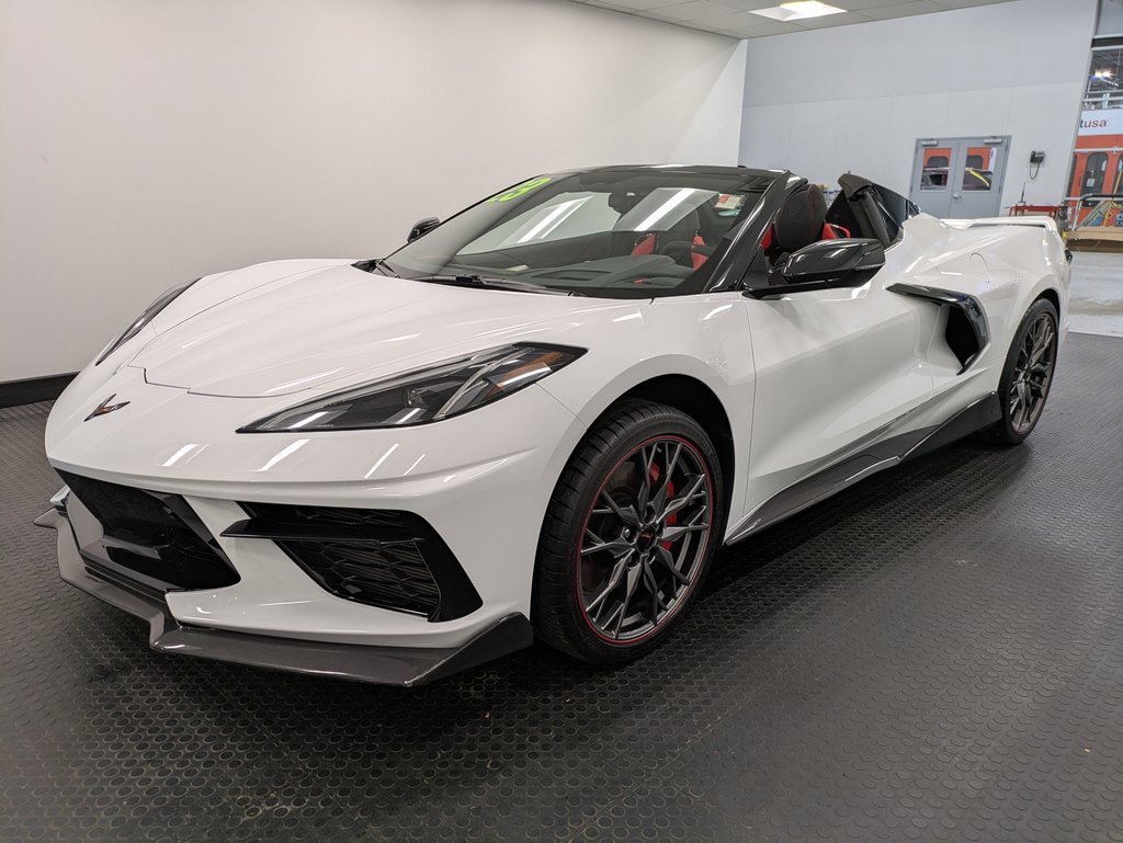2023 Chevrolet Corvette Stingray 3LT Convertible photo 2