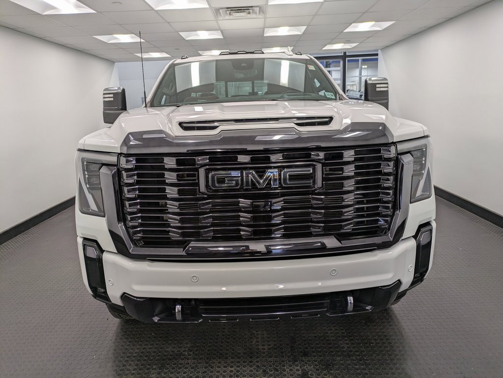 2024 Gmc Sierra 3500 HD Denali Ultimate photo 2