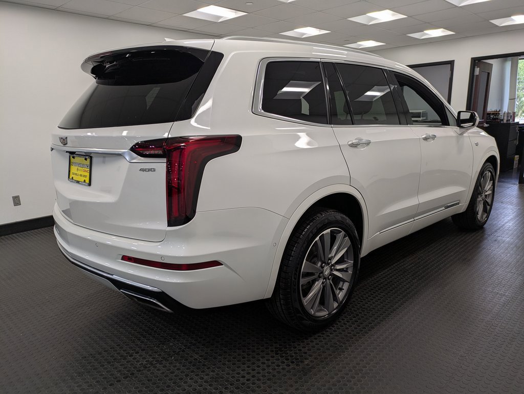 2022 Cadillac XT6 Premium Luxury photo 4