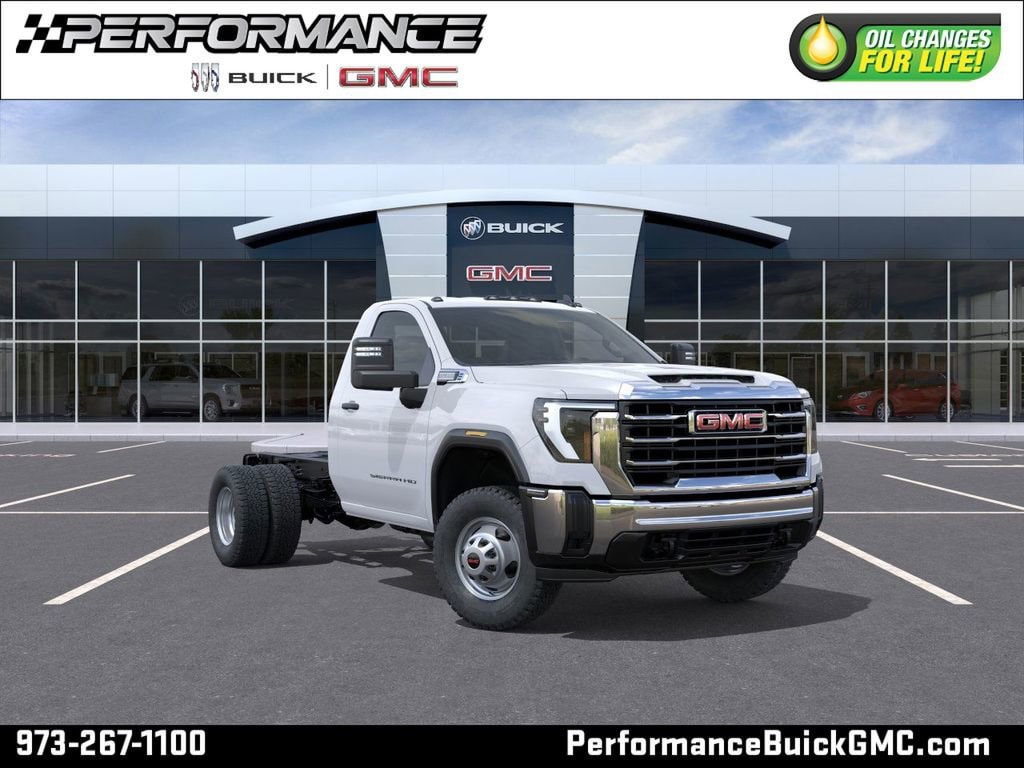 New 2025 GMC Sierra 3500 HD Chassis Cab Pro Truck