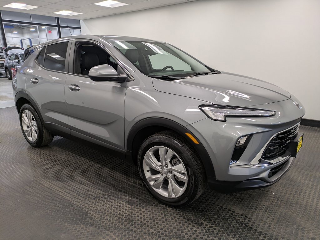 Used 2024 Buick Encore GX Preferred SUV