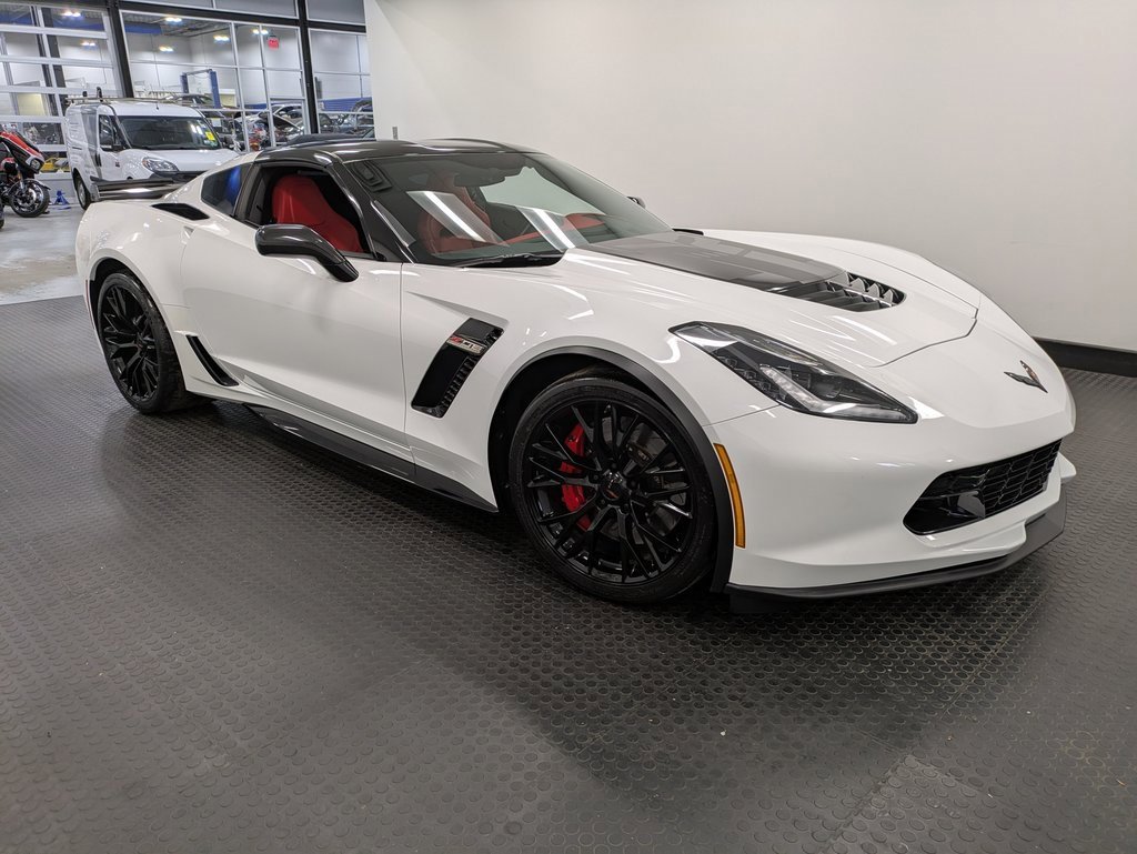 2019 Chevrolet Corvette Z06 2LZ photo 3