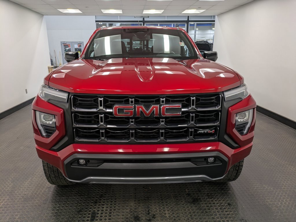 2024 Gmc Canyon AT4 photo 2