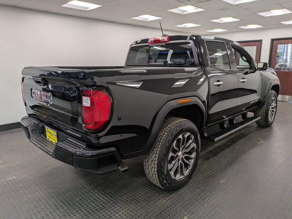 Used 2023 GMC Canyon Denali Truck Crew Cab