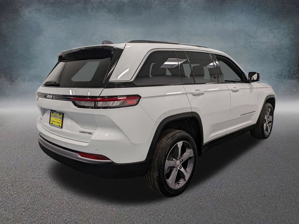 Used 2026 Jeep Grand Cherokee Limited 4x4 SUV