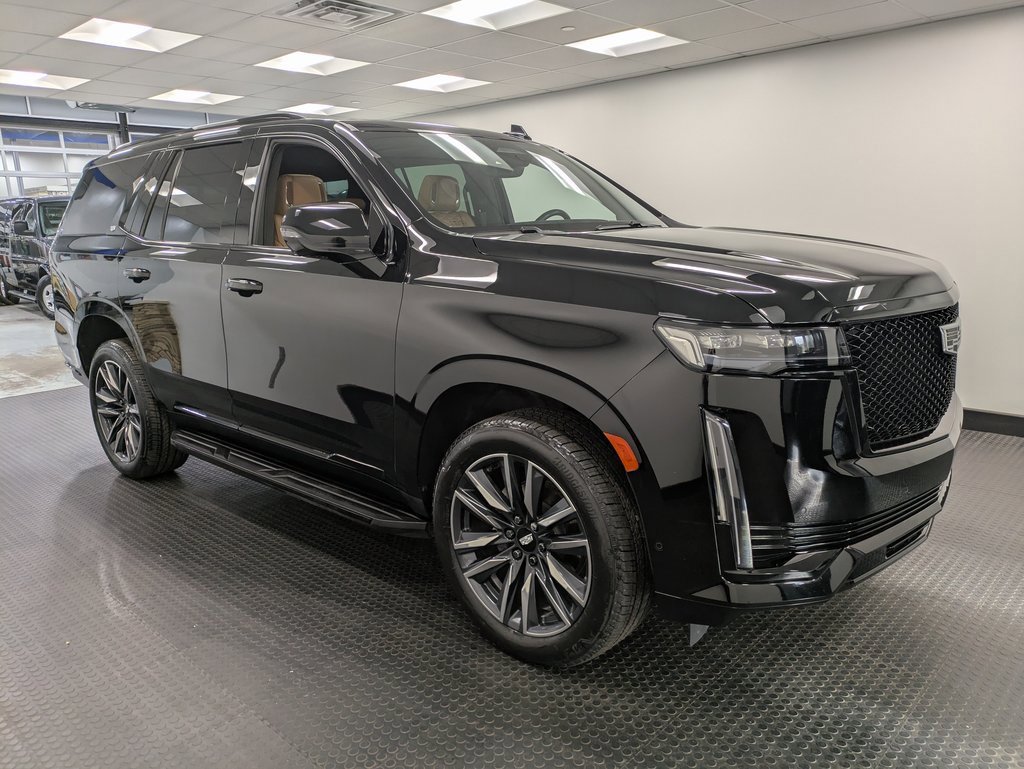 2024 Cadillac Escalade Sport photo 3