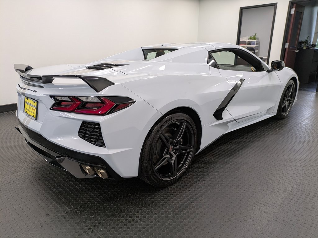 2023 Chevrolet Corvette Stingray 2LT Convertible photo 4