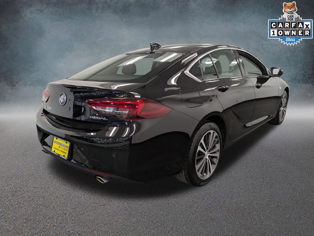 Used 2018 Buick Regal Sportback Essence Hatchback