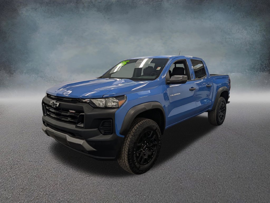 Used 2025 Chevrolet Colorado Trail Boss Truck Crew Cab