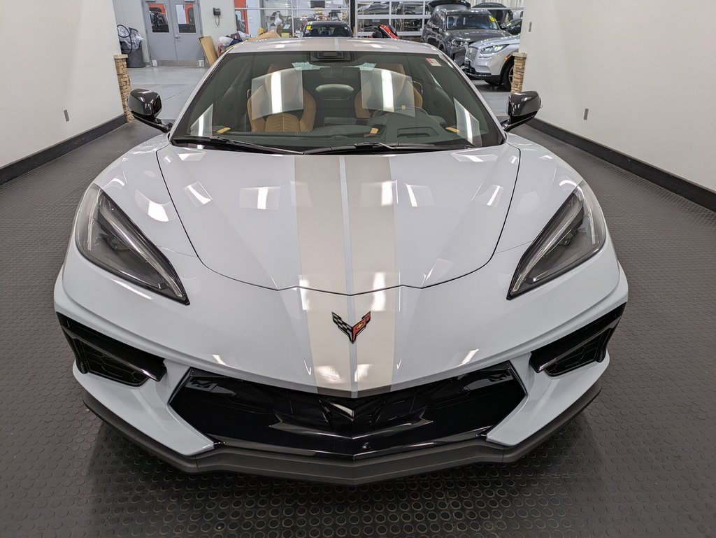 2023 Chevrolet Corvette Stingray 2LT Convertible photo 2