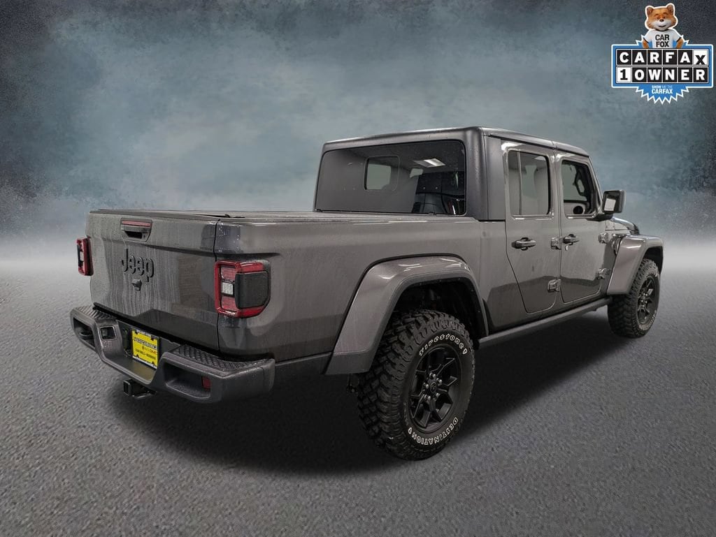 Used 2024 Jeep Gladiator Willys Truck Crew Cab