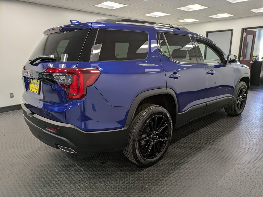 2023 Gmc Acadia SLE photo 4