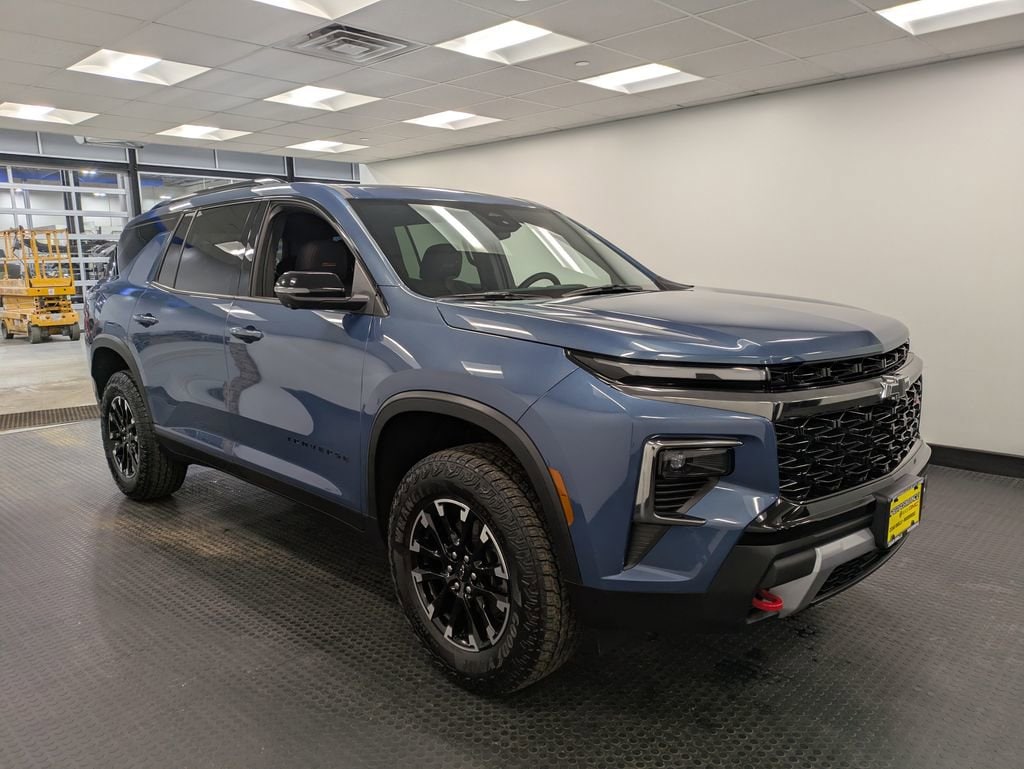 Used 2024 Chevrolet Traverse Z71 SUV